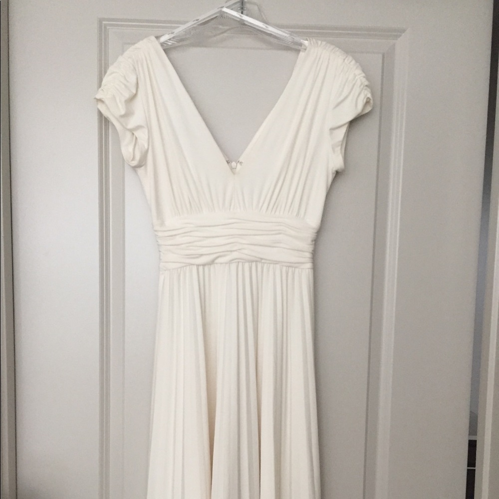 Suzy Chin Cream Color Dress